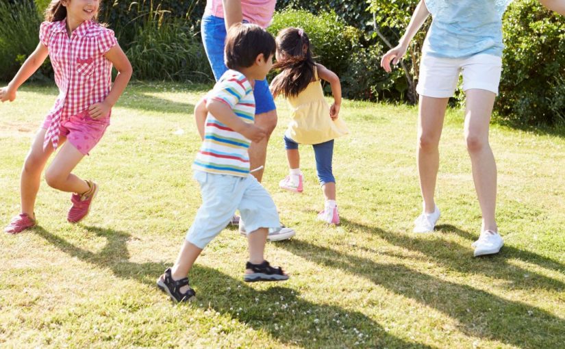 An age-by-age guide to playing with your kid